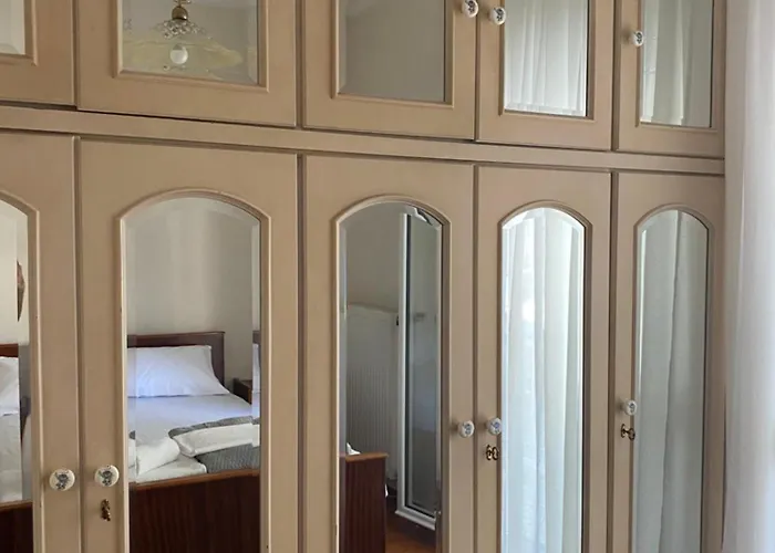 Kalfas Apartment